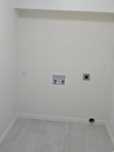 Tiny photo for 946 S NAVAJO ST S, Salt Lake City, UT 84104 (MLS # 2126833)