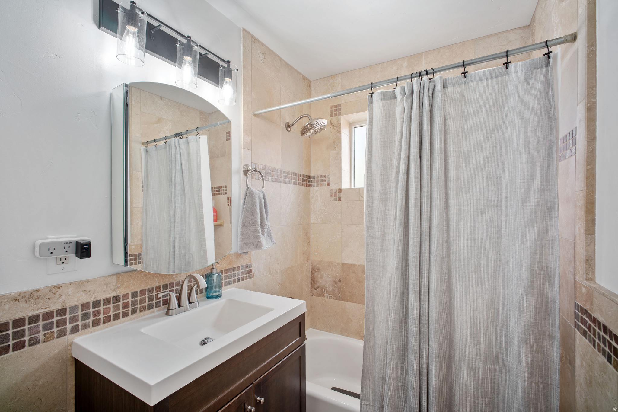 ROYAL CREST - Residential