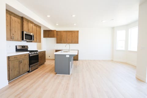 Tiny photo for 1069 N 1150 W LOT #53 W, Salem, UT 84653 (MLS # 2177614)