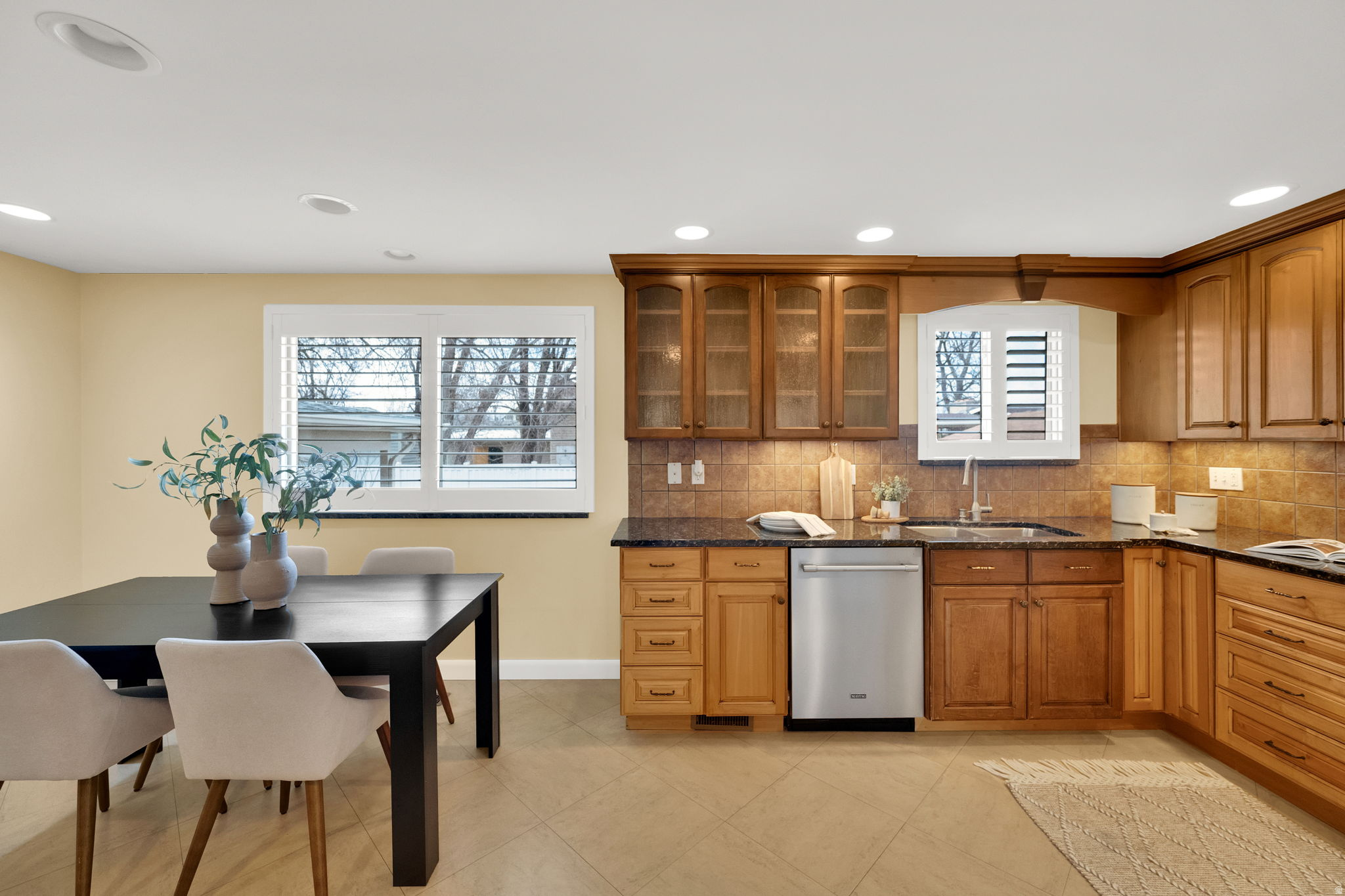 MEADOWBROOK FARMS NO 14 - Residential