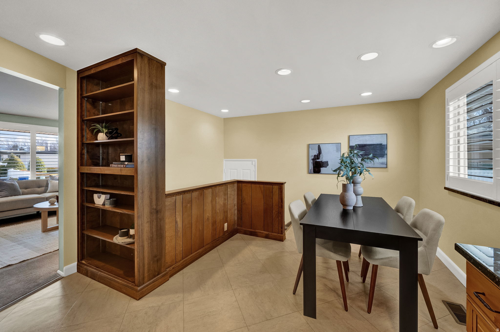 MEADOWBROOK FARMS NO 14 - Residential