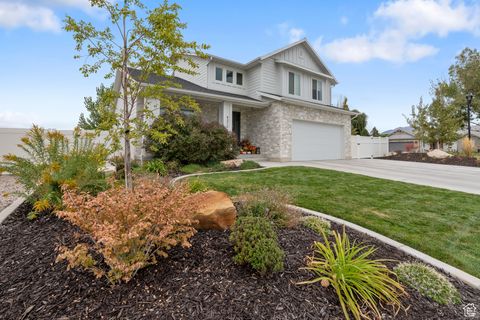Photo of 4312 W 5925 S, Hooper, UT 84315 (MLS # 2113400)