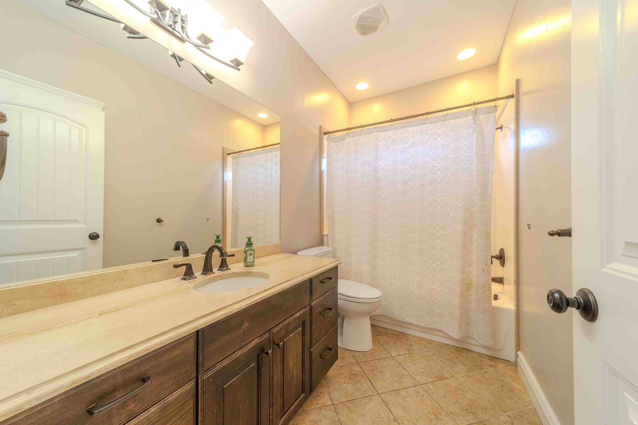 PARK RIDGE ESTATES - Residential