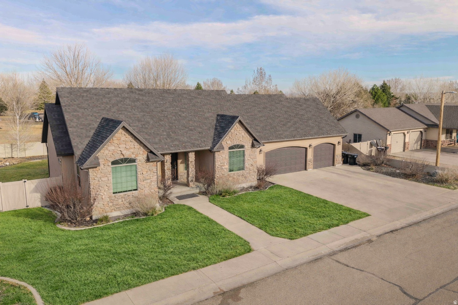 PARK RIDGE ESTATES - Residential