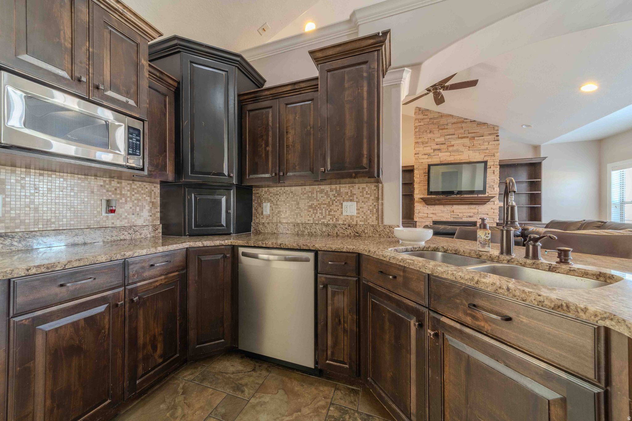 PARK RIDGE ESTATES - Residential