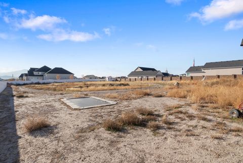 Tiny photo for 1532 E CALEDONIA ST, Eagle Mountain, UT 84005 (MLS # 2121062)