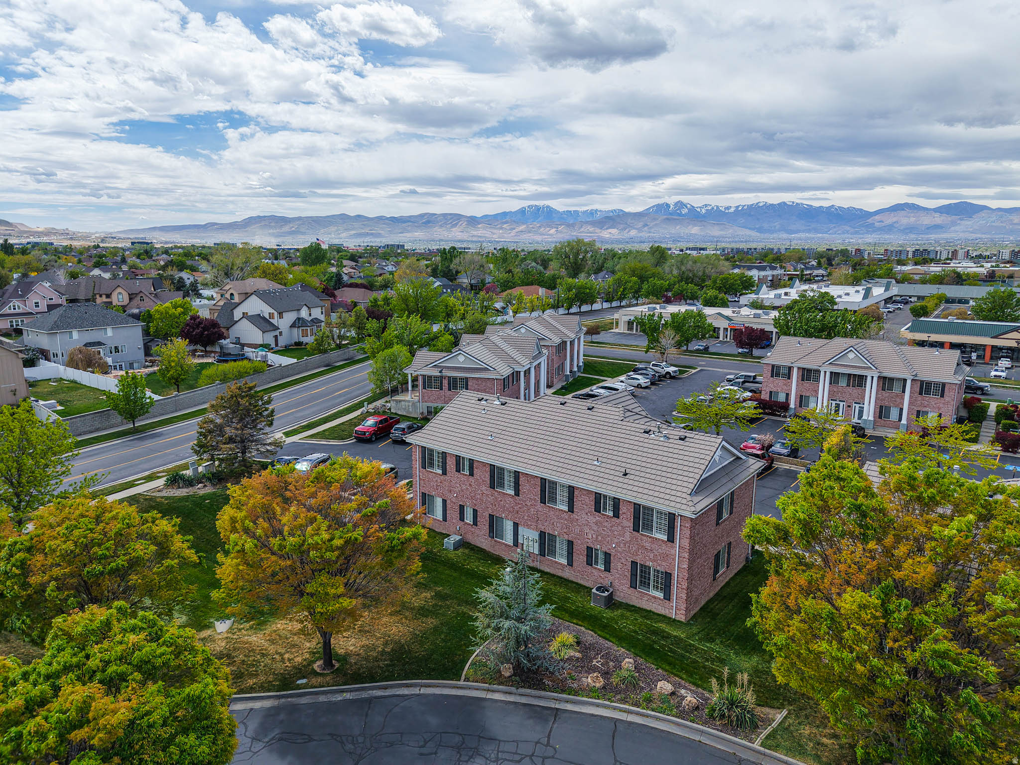 PARK - Commercial Lease