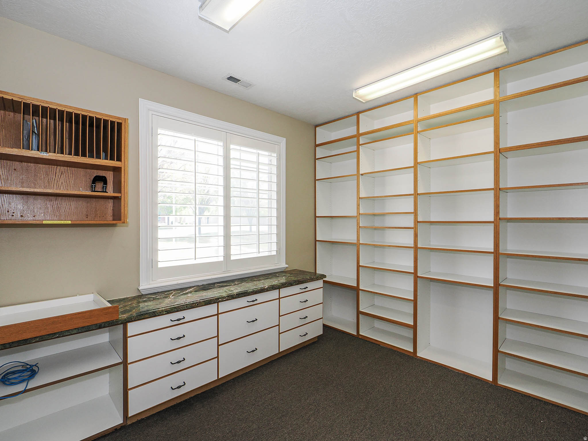 PARK - Commercial Lease