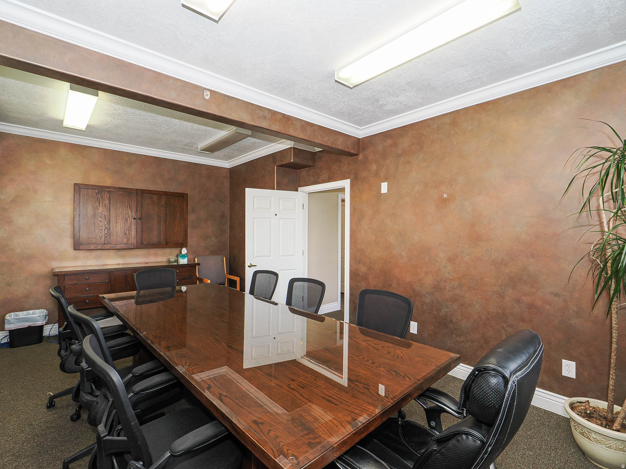 PARK - Commercial Lease