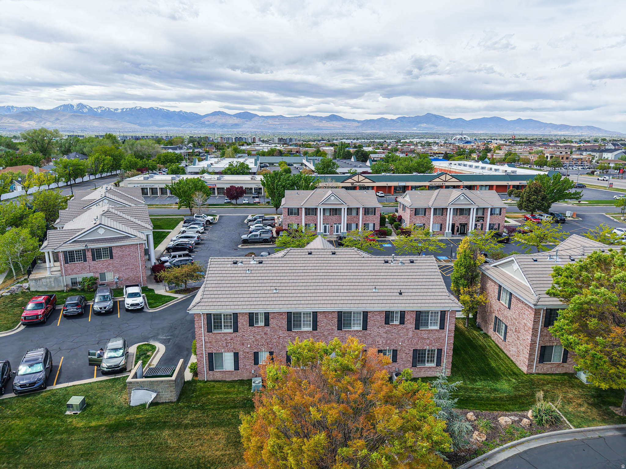 PARK - Commercial Lease