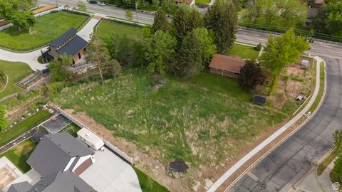 Tiny photo for 248 N DEERFIELD DR, Alpine, UT 84004 (MLS # 2145014)