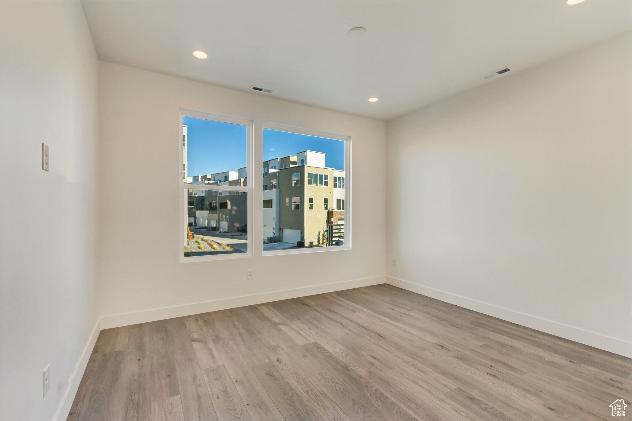 11009 S FREESTONE RD W 115