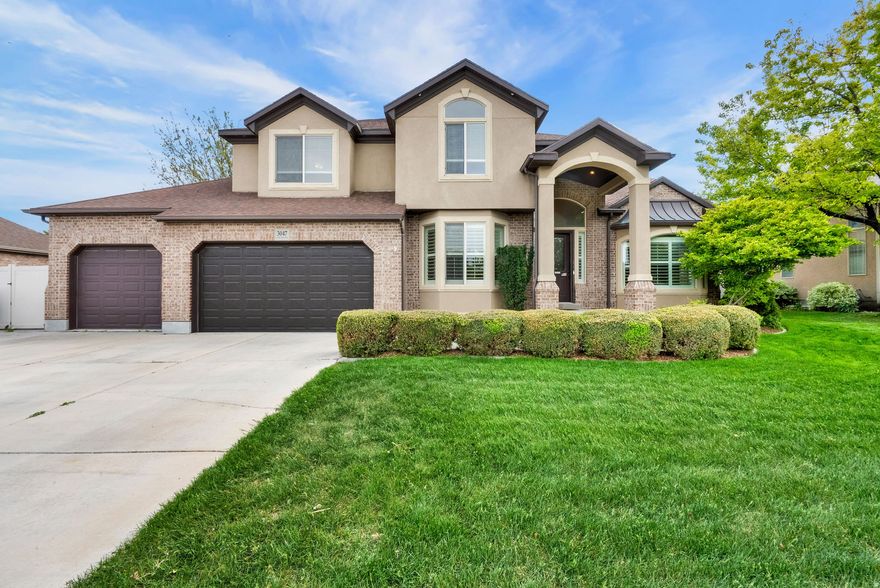 Located in the desirable Midas Creek neighborhood of South Jordan, this 5-bedroom, 2.5-bath home sits on a spacious .28-acre lot with a beautifully private backyard perfect for relaxing or entertaining. Inside, you'll find brand new carpet throughout, refinished hardwood floors, an updated kitchen, large guest bedrooms, a dedicated dining room, and a spacious island ideal for gathering. The oversized 25-foot-deep garage comfortably fits full-size trucks and offers excellent storage space. The unfinished basement provides a rare opportunity to customize and finish the space exactly how you want.