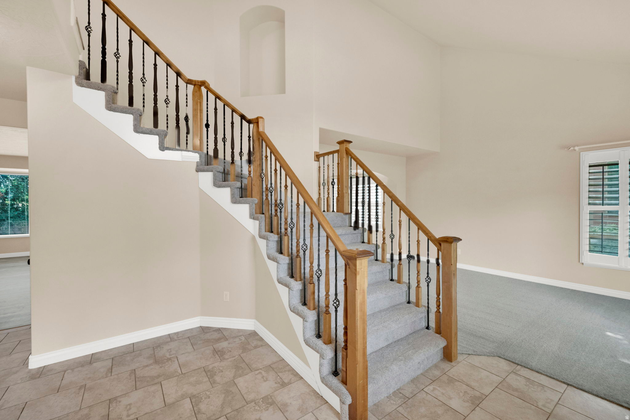 MIDAS CREEK - Residential