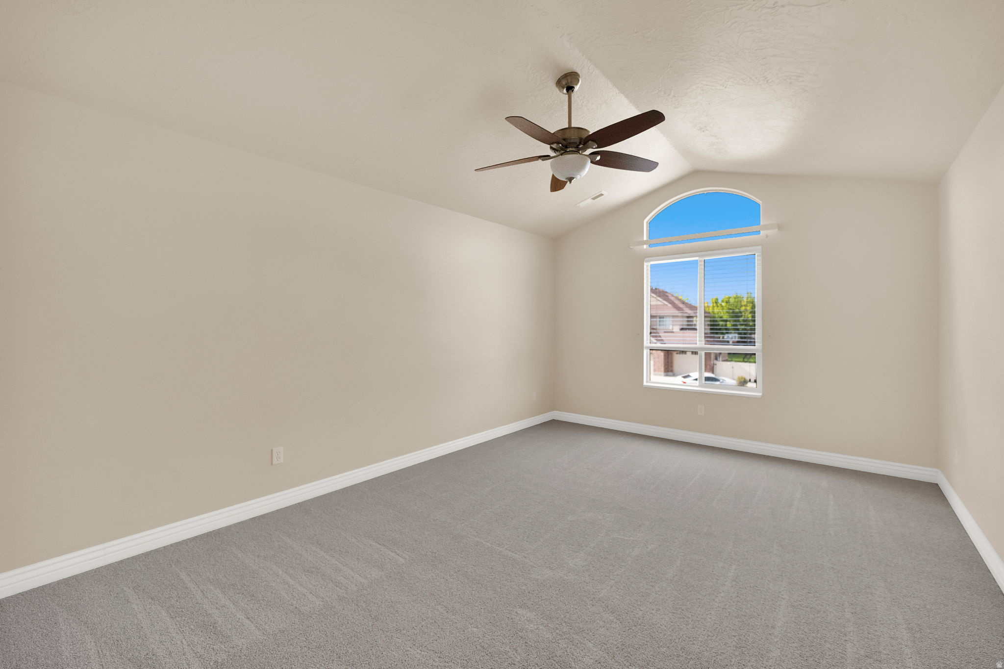 MIDAS CREEK - Residential