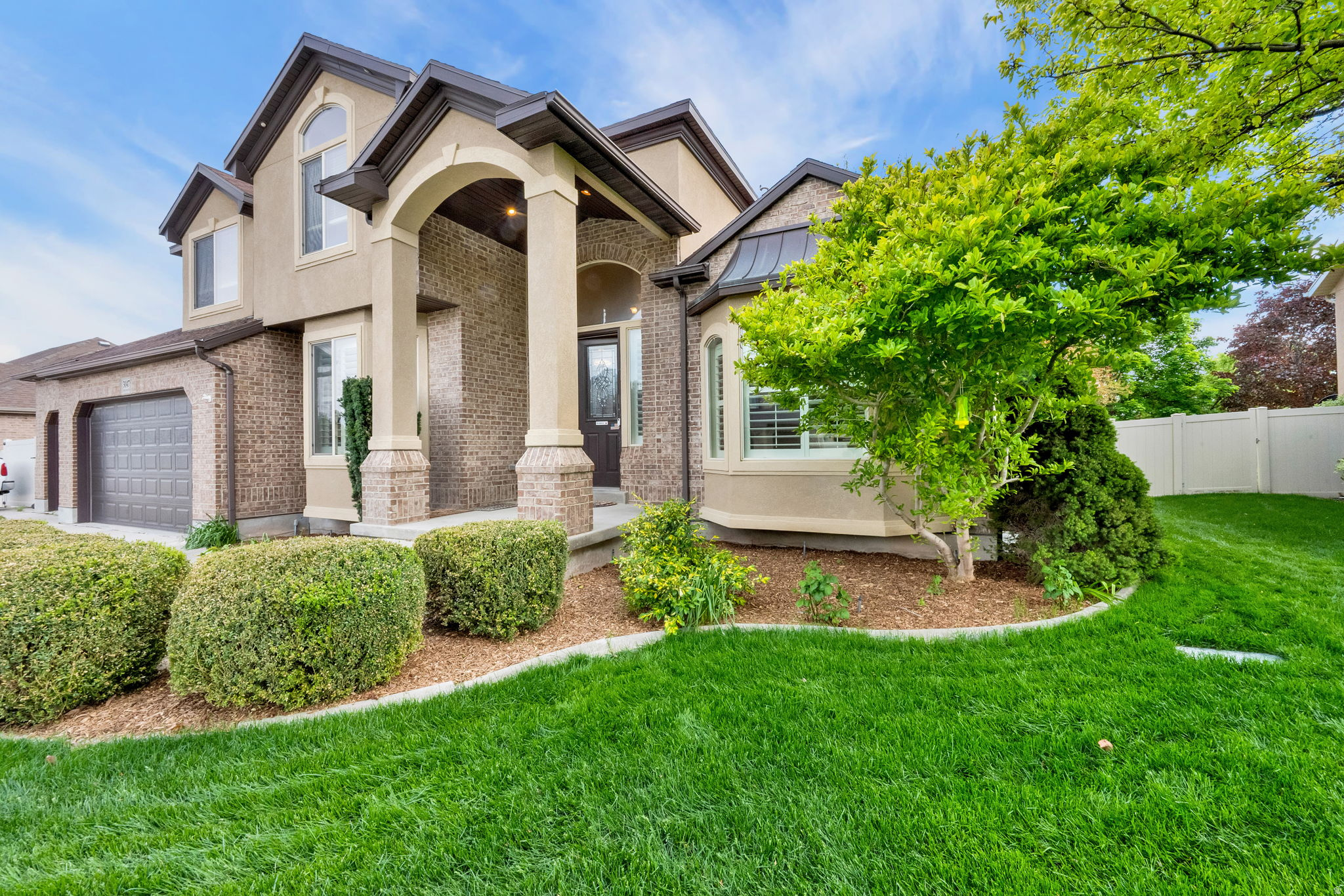 MIDAS CREEK - Residential