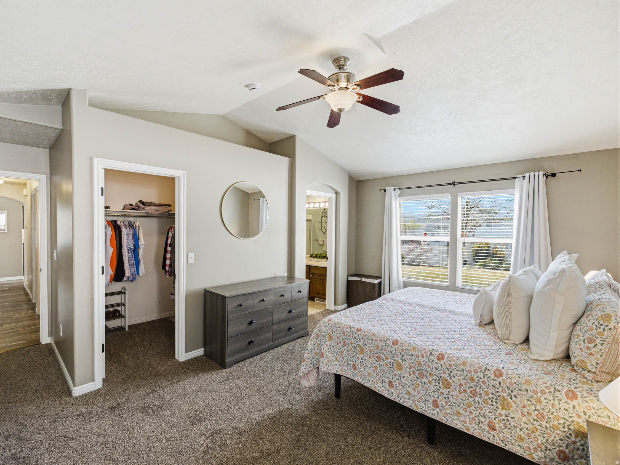 MONARCH MEADOWS - Residential