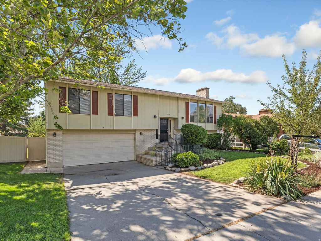 Photo of 9326 ALVEY LN, Sandy, UT 84093 (MLS # 2174201)