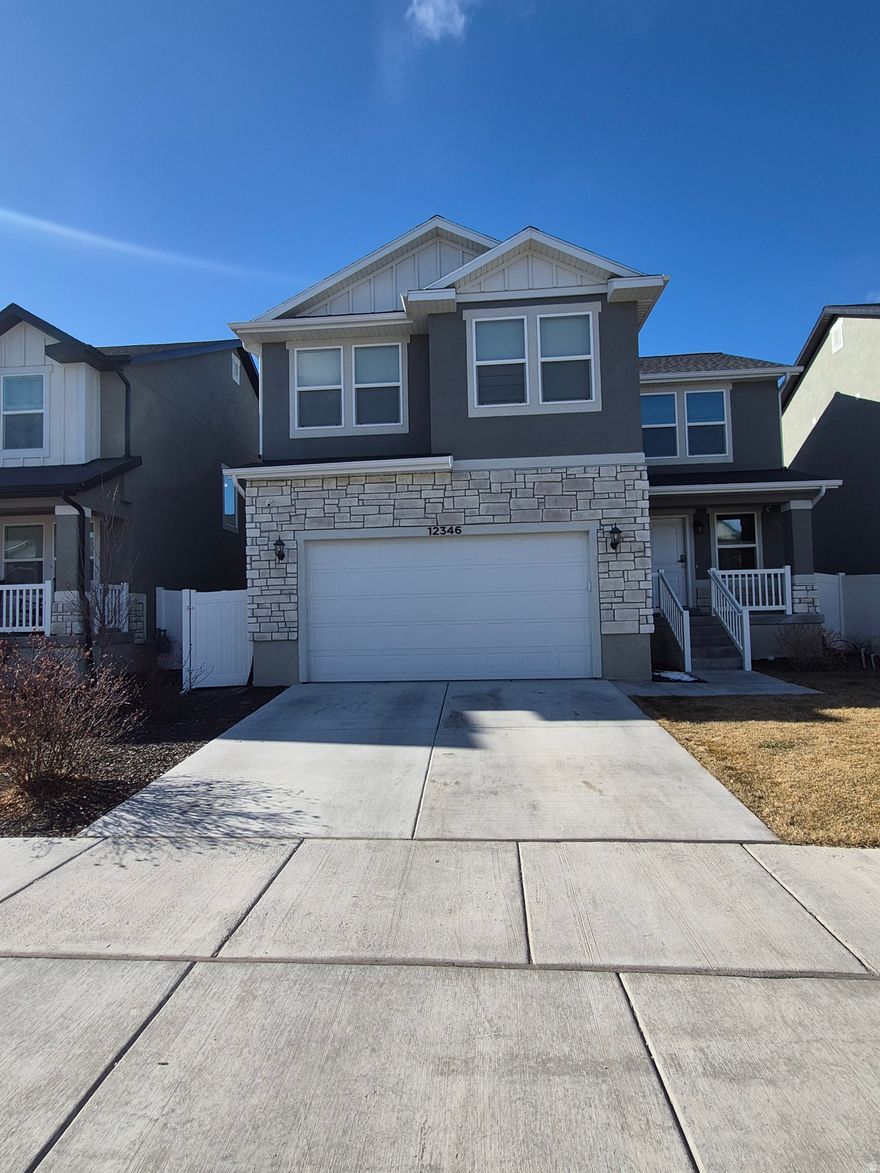 Welcome to this beautifully crafted 2024 two-story home, blending contemporary design with everyday functionality. Perfectly suited for families, this meticulously built residence offers spacious living areas.