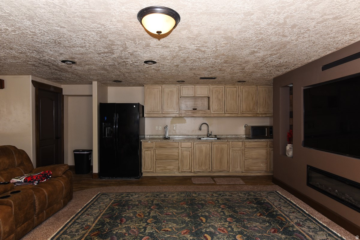 BLAKE MOUNTAIN VIEW EST - Residential