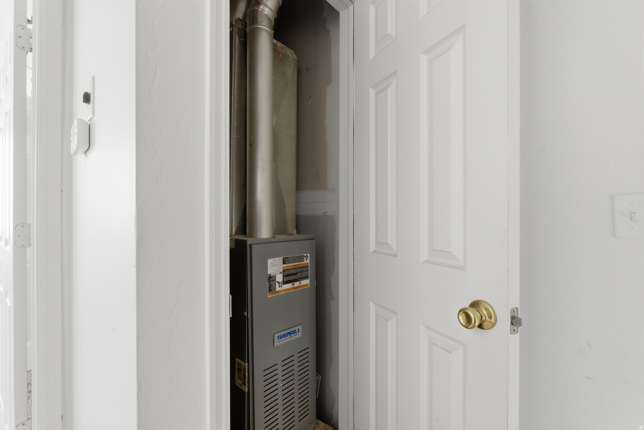 CROWN SUB #3 - Residential Income