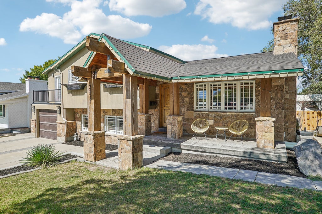 Photo of 3027 E NILA WAY S, Holladay, UT 84124 (MLS # 2184716)