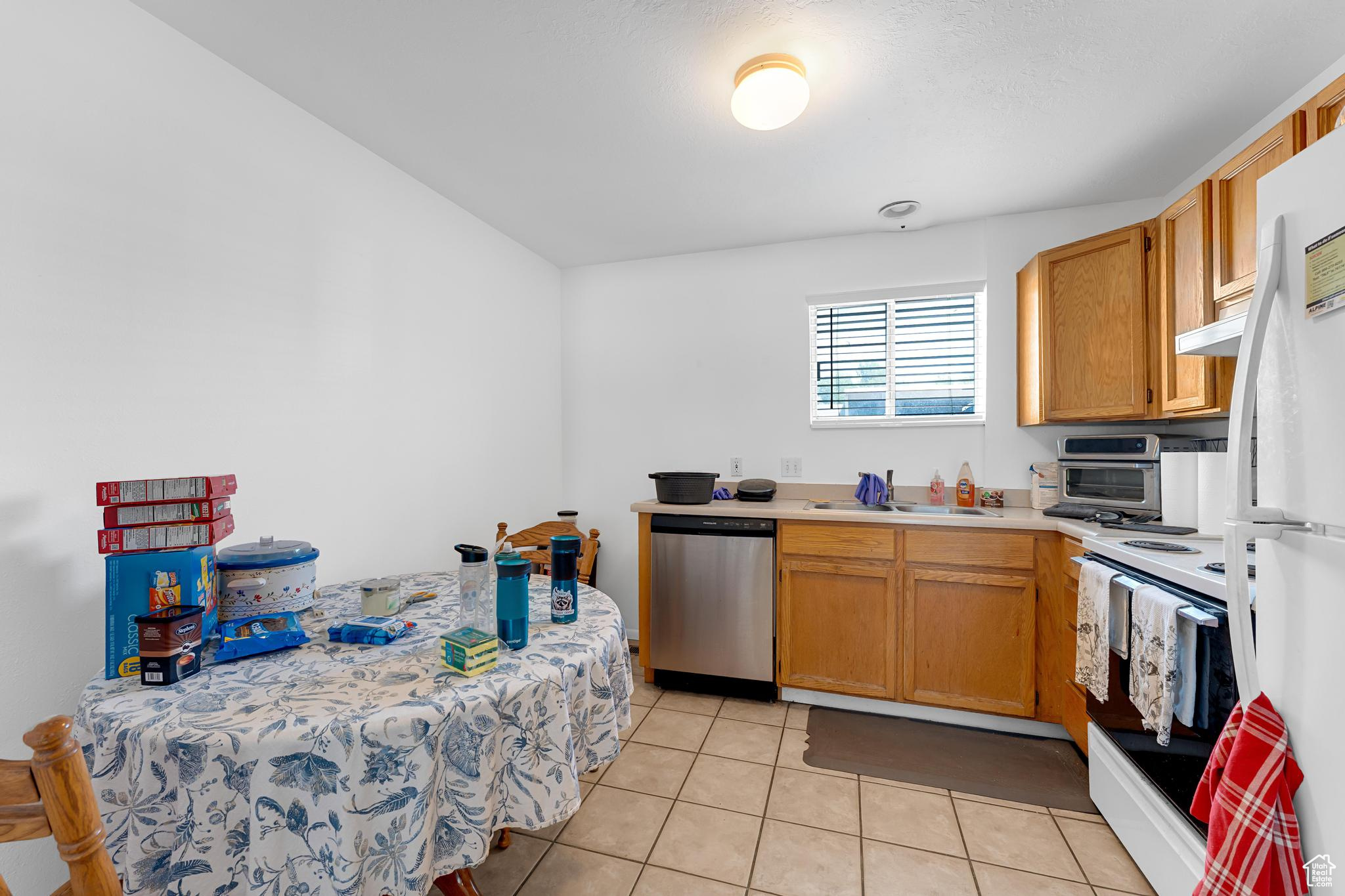 TRINNIMIN TRACTS - Residential Income