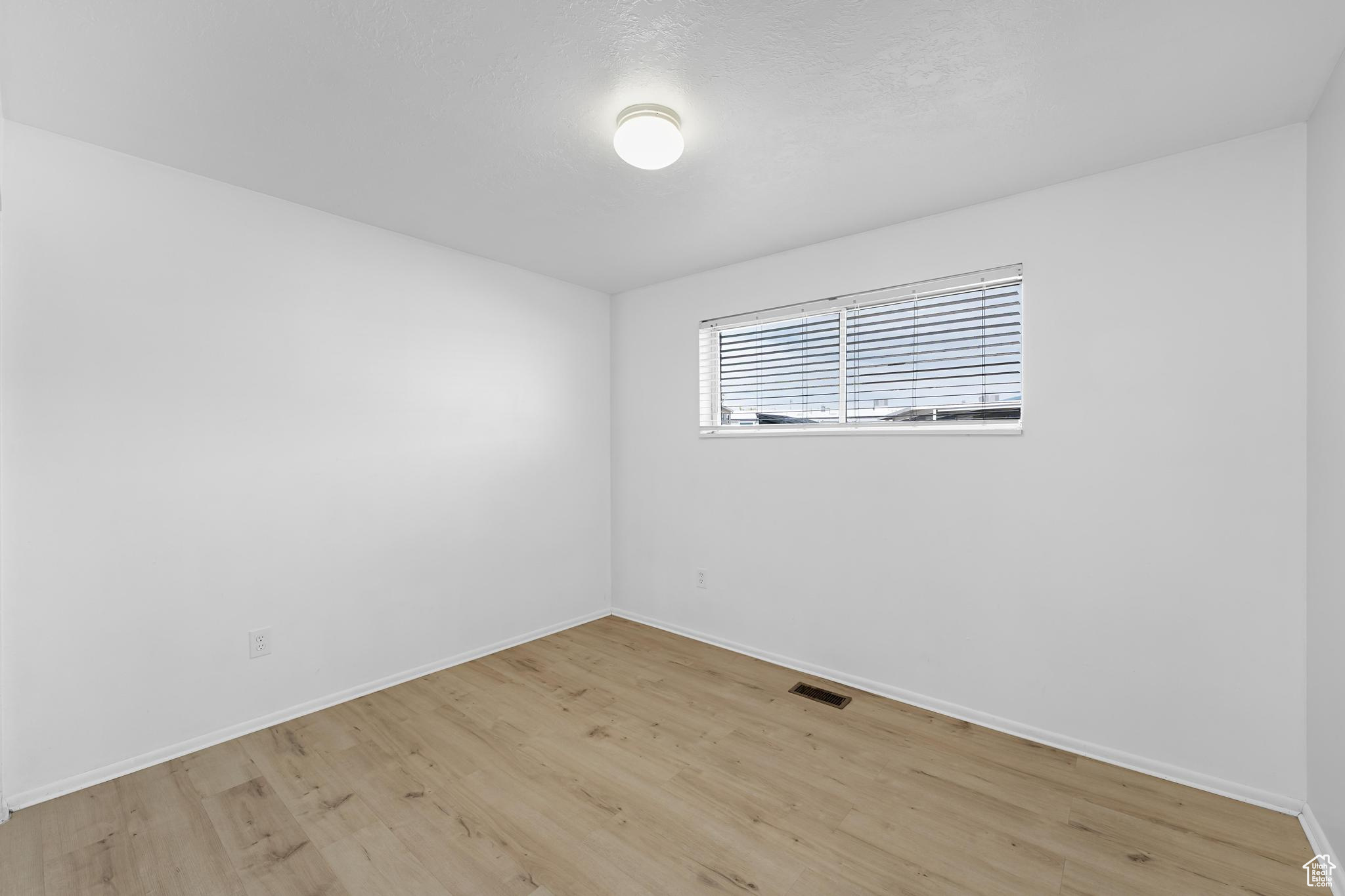 TRINNIMIN TRACTS - Residential Income