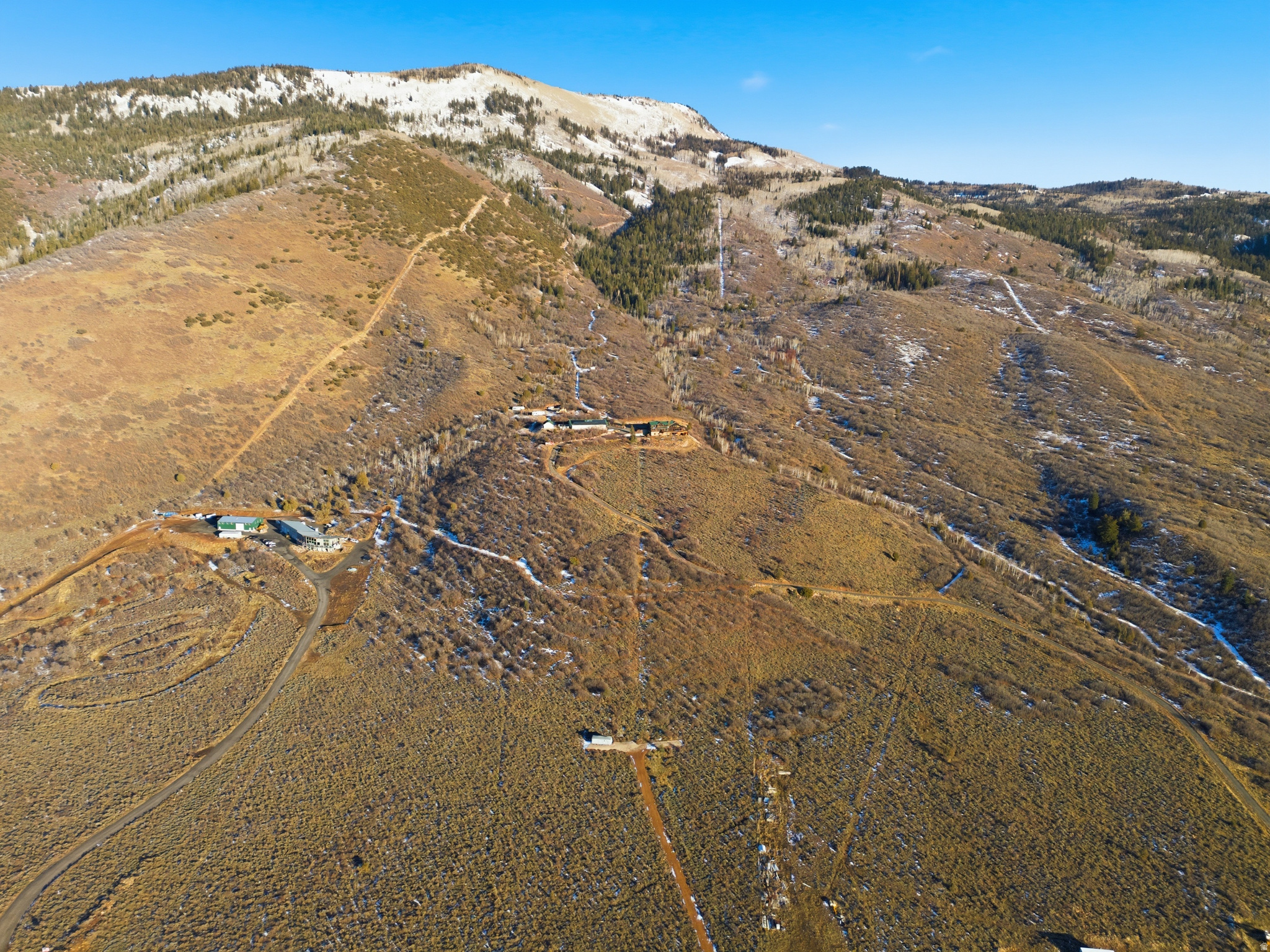 ELK HILLS - Residential