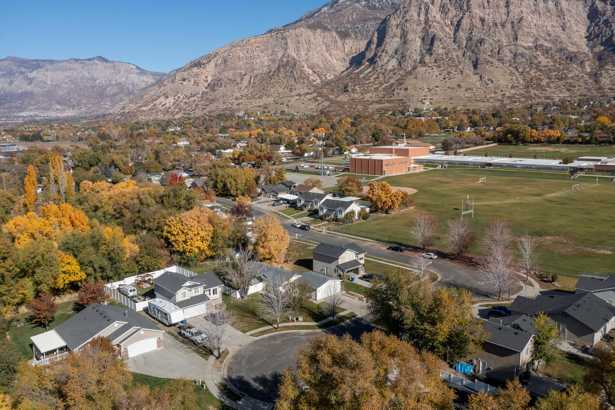 CLASSIC COTTAGE - Residential