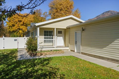 Tiny photo for 692 E 425 S, Ogden, UT 84404 (MLS # 2121231)