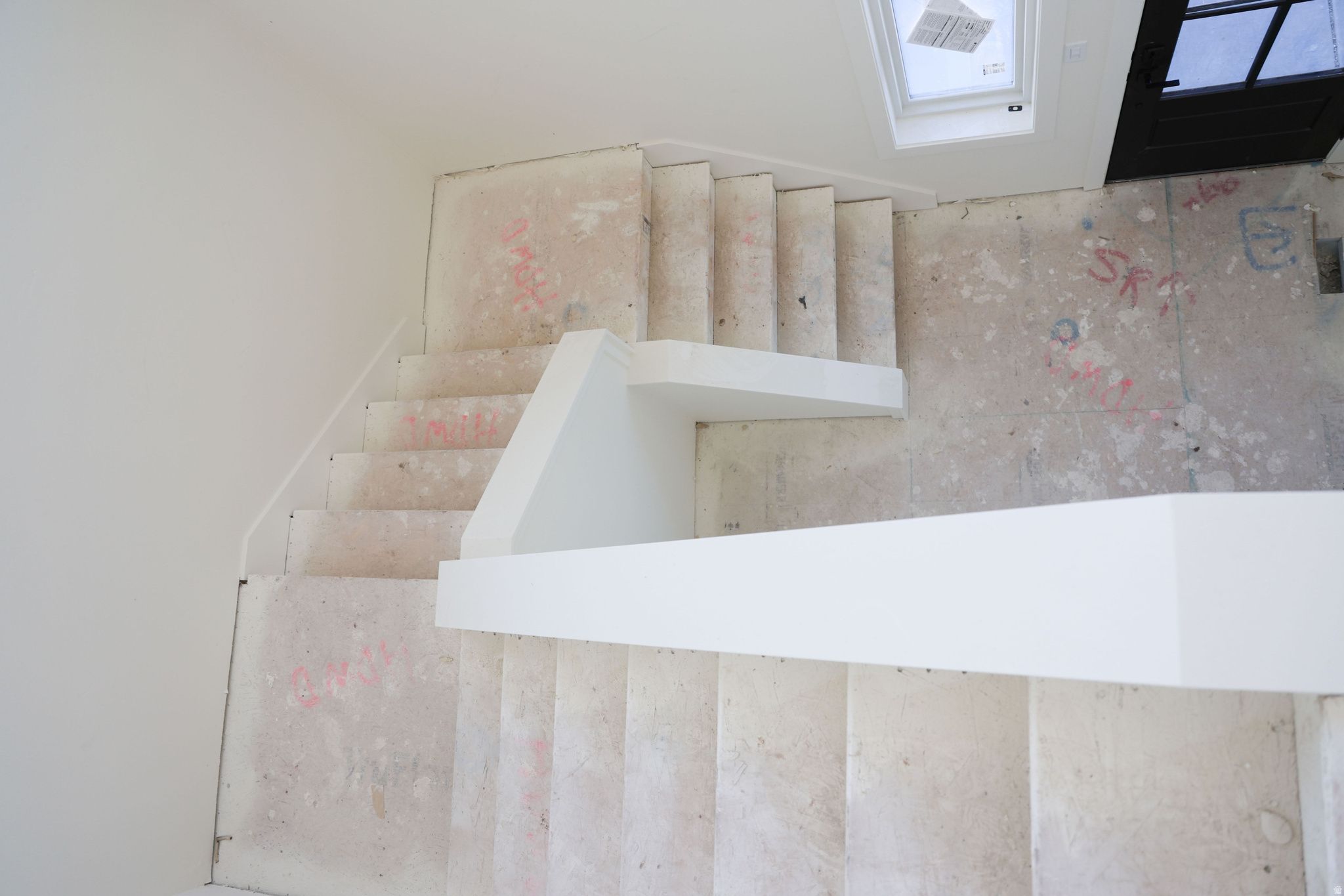 RED LEDGES - Residential