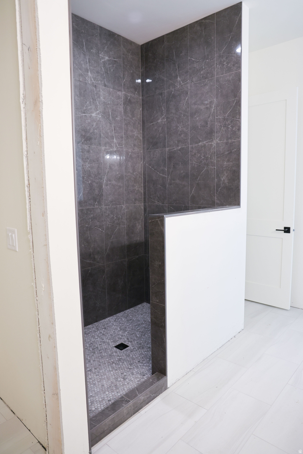 RED LEDGES - Residential