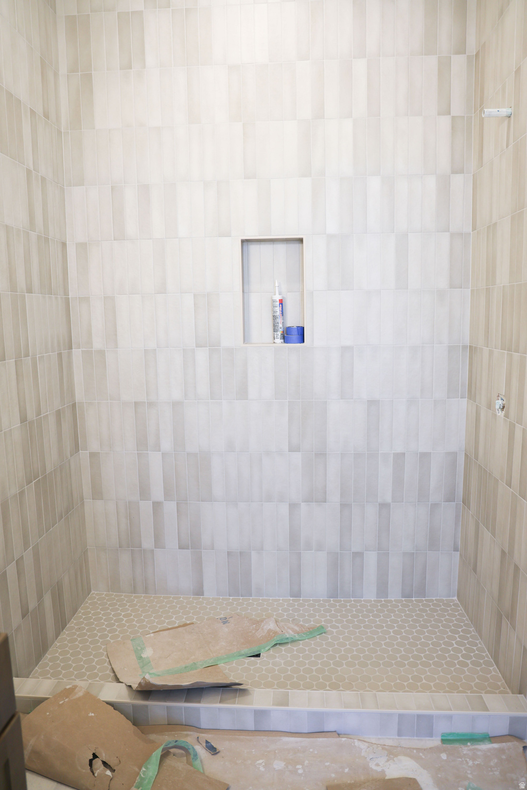 RED LEDGES - Residential