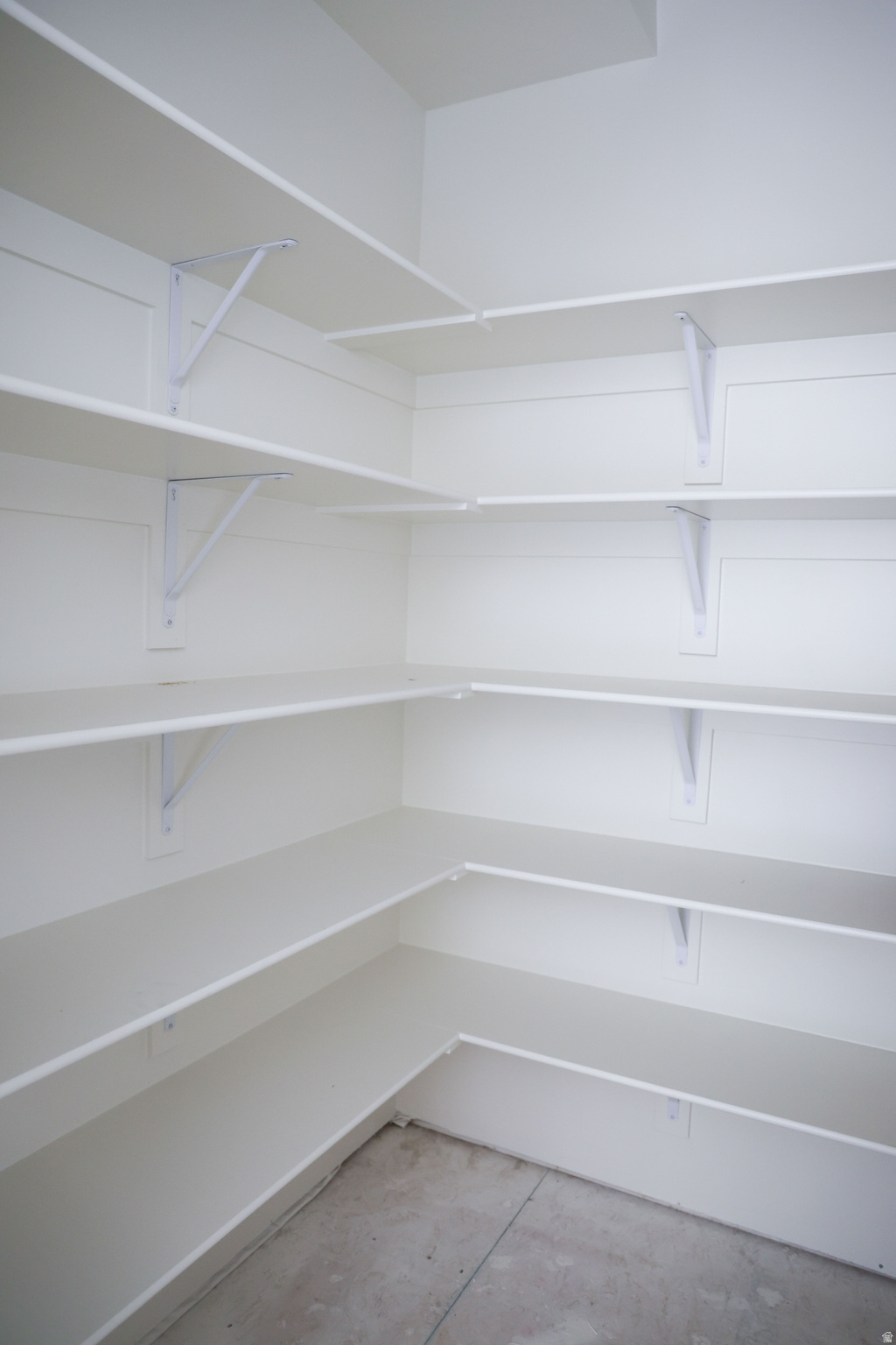 RED LEDGES - Residential