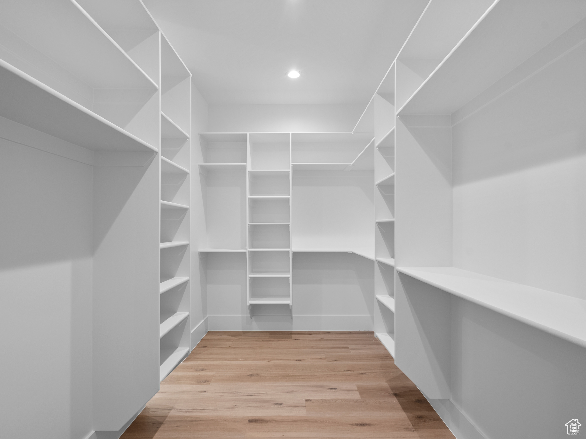 HEART OF POLE PATCH PHASE 3 - Residential