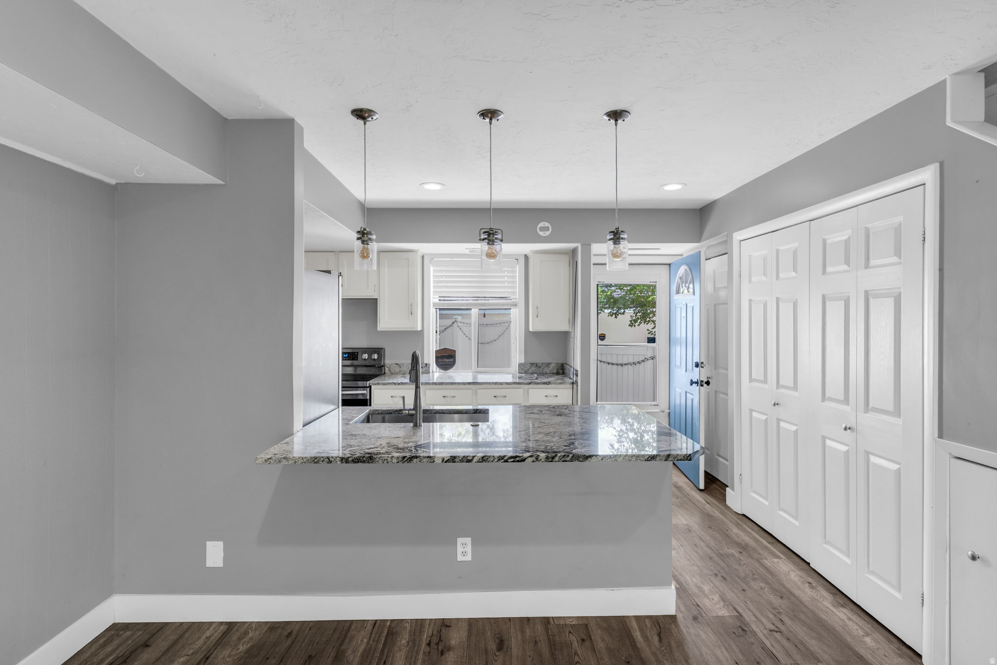 APPLEGATE - Residential