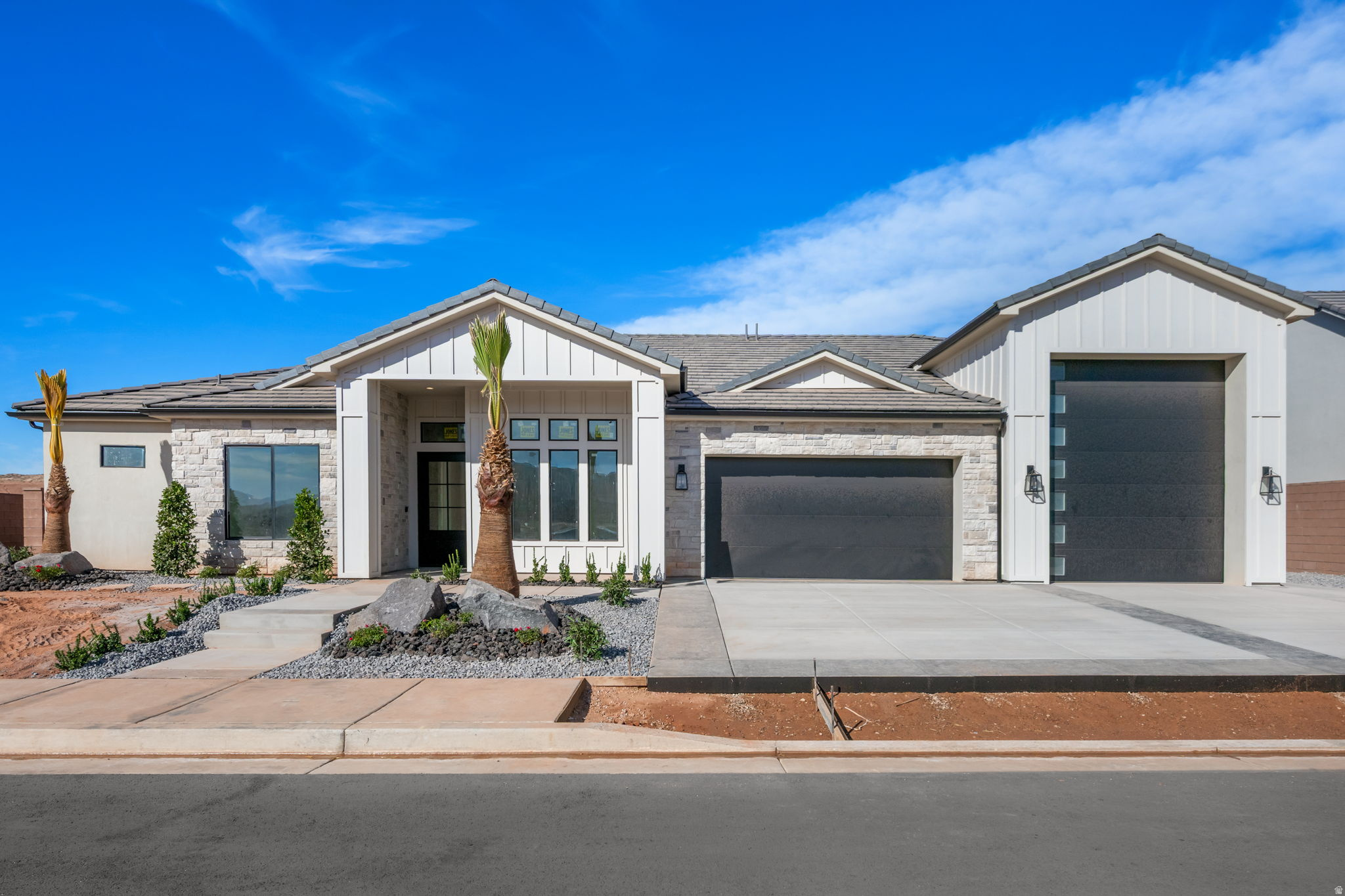 LAKESIDE STUCKI FARMS - Residential