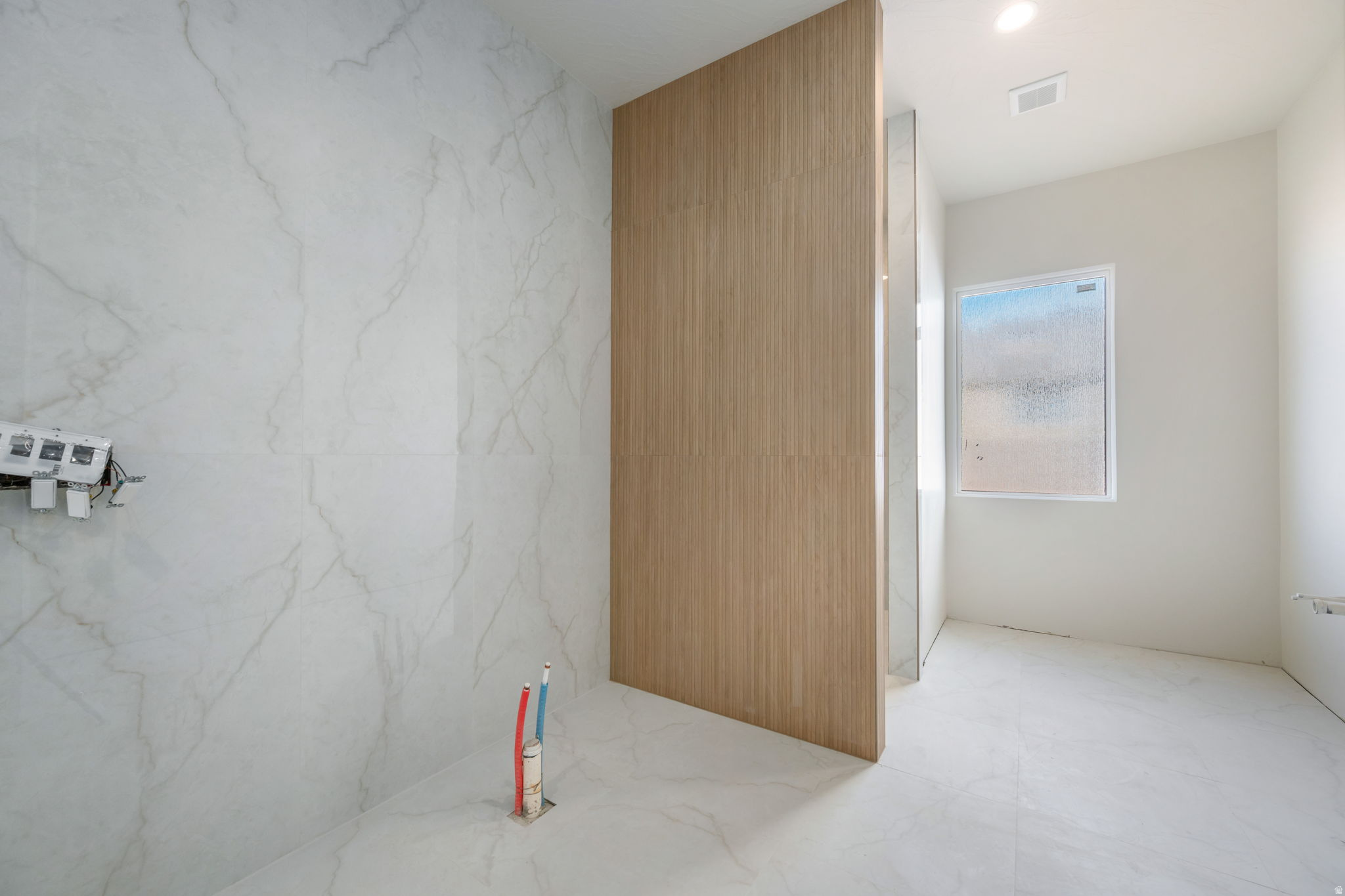 LAKESIDE STUCKI FARMS - Residential