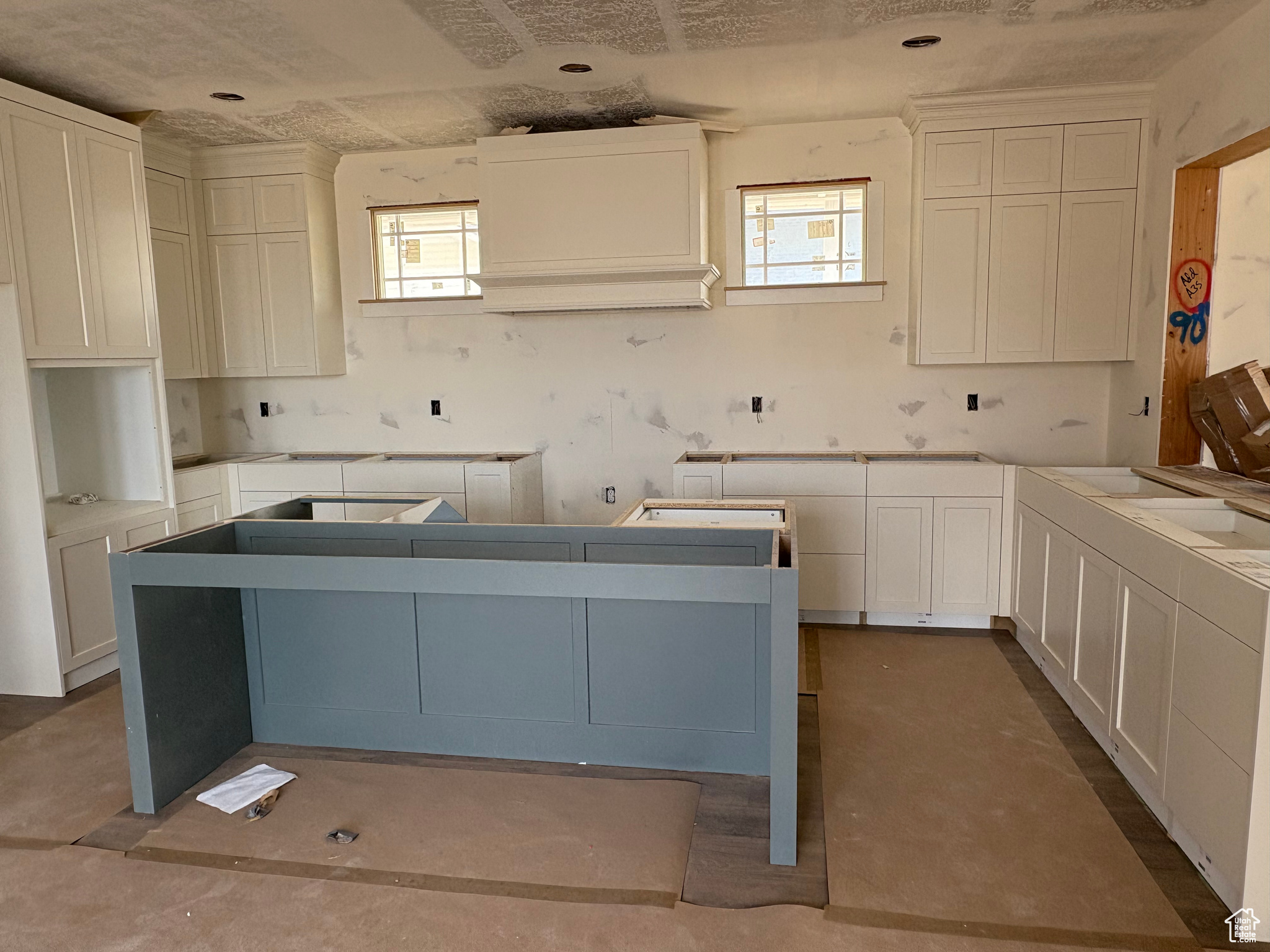 HOLDAWAY FIELDS - Residential