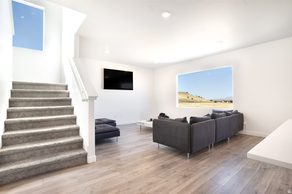 LITTLE VALLEY GATEWAY - Residential