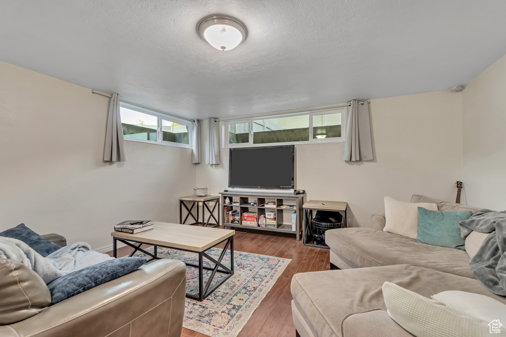 WOLSEY - Residential