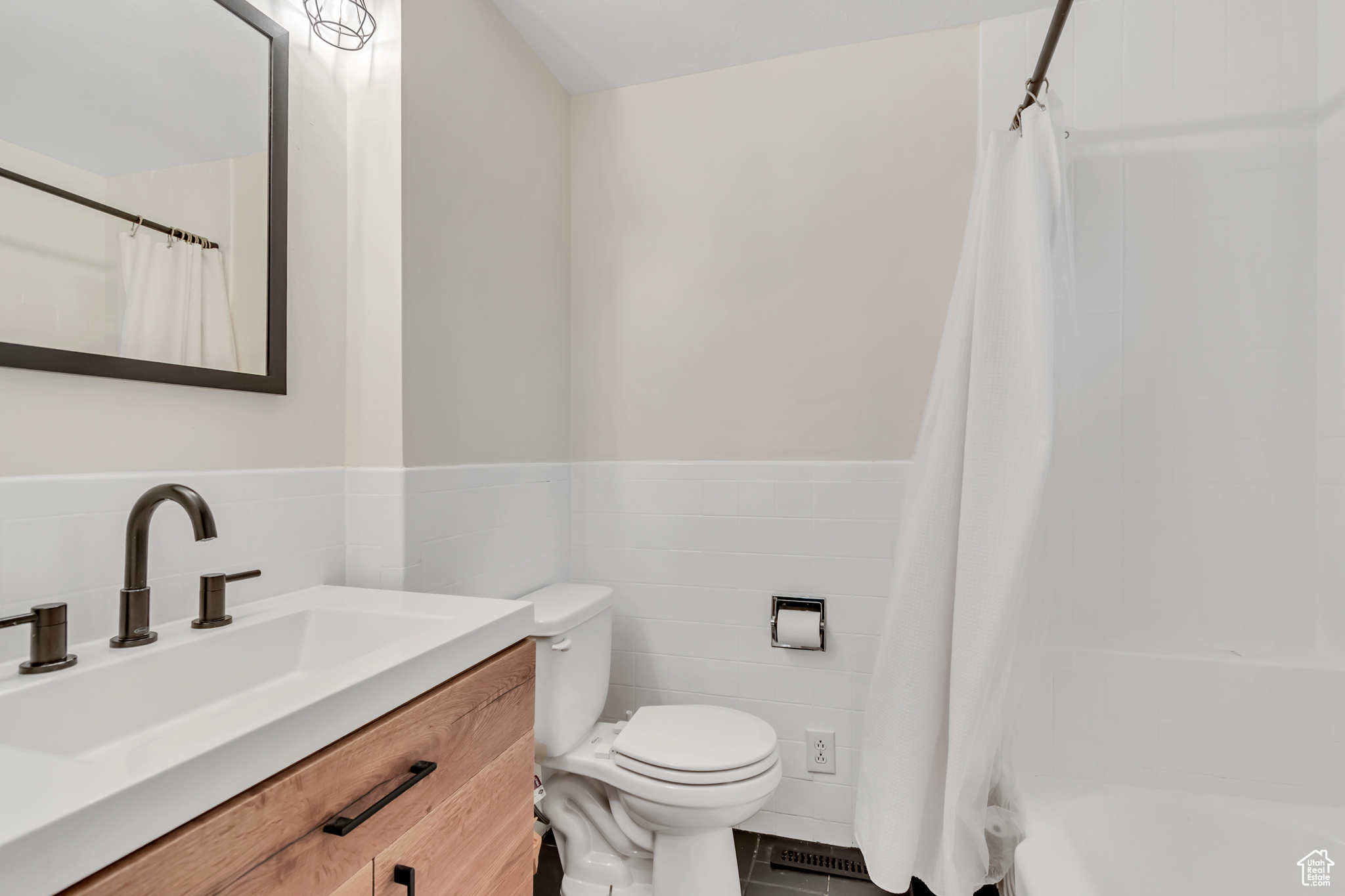 WOLSEY - Residential