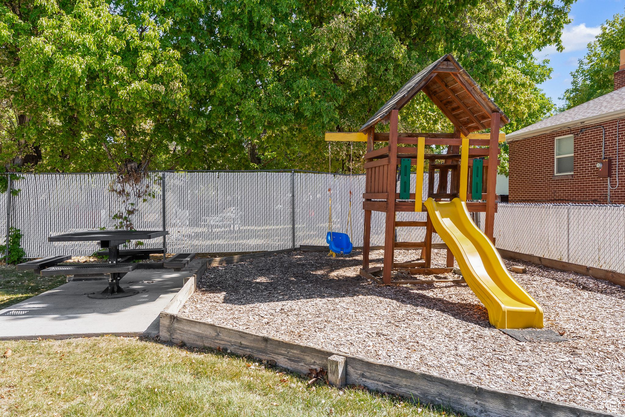 MOUNT OLYMPUS GARDENS - Residential