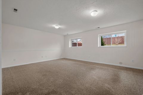 Tiny photo for 516 W 2280 N, Lehi, UT 84043 (MLS # 2126326)
