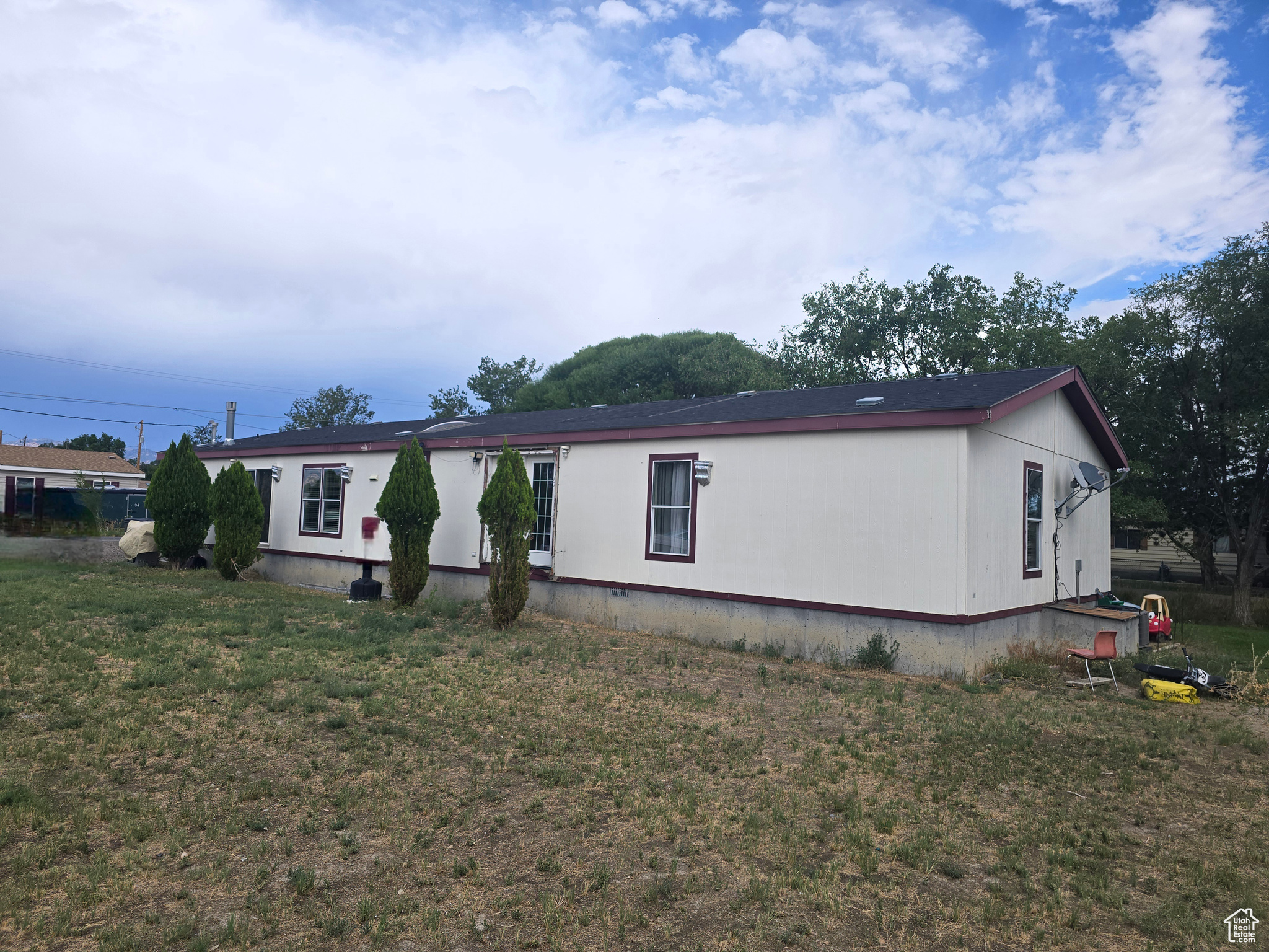 PRICE RIVER VIEW ADD - Residential