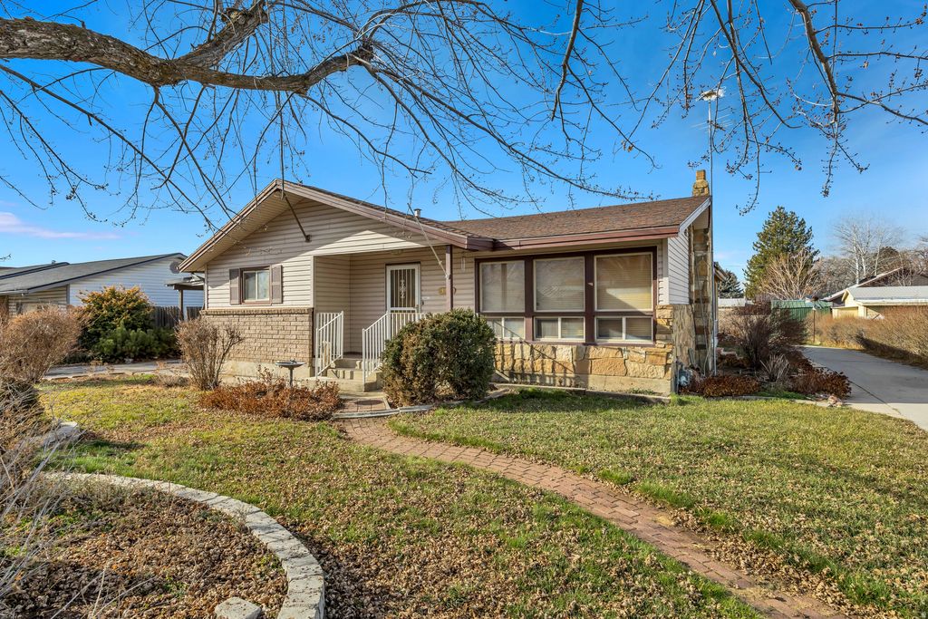 Photo of 353 N 600 E, Orem, UT 84097 (MLS # 2133111)