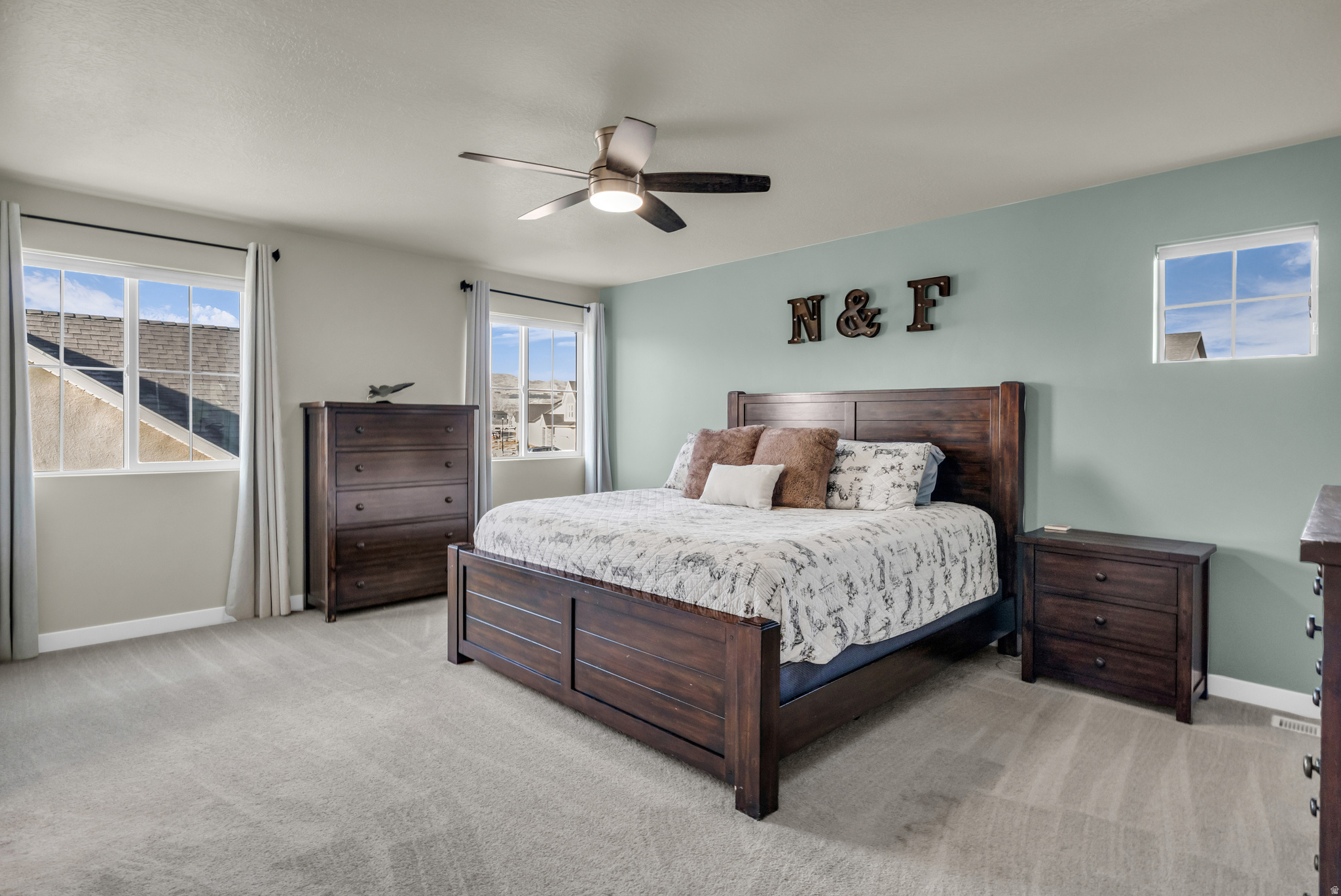 HOLBROOK FARMS - Residential