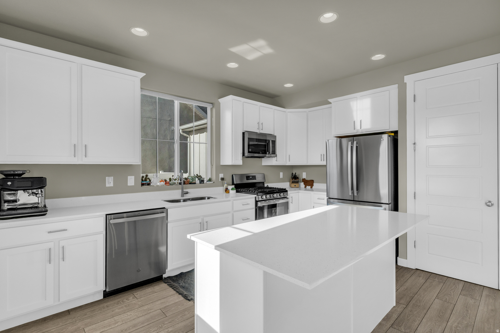 HOLBROOK FARMS - Residential