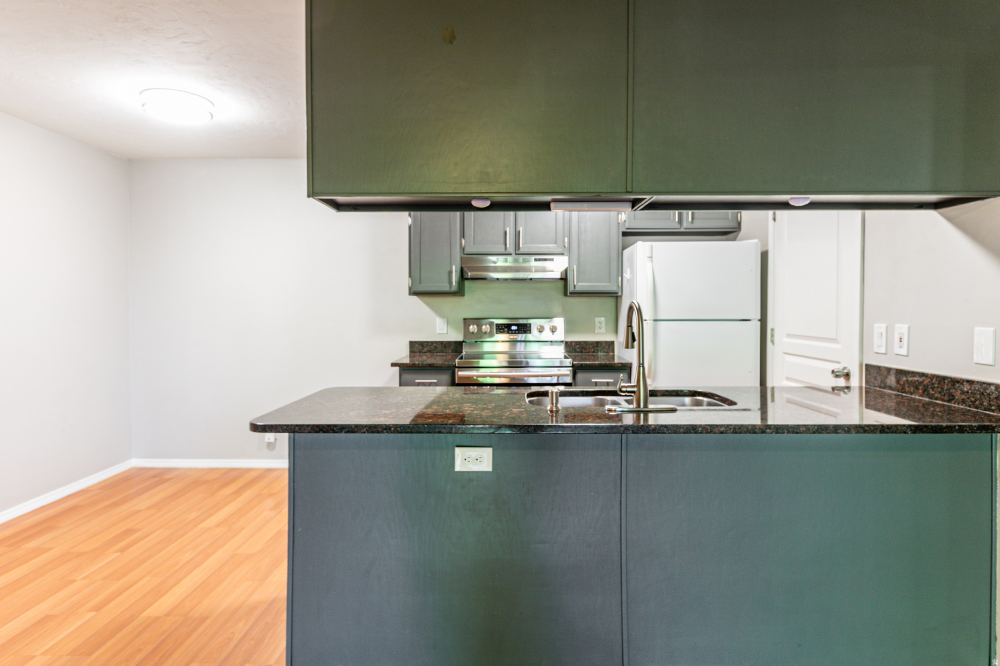 CENTURY PARK EAST - Residential